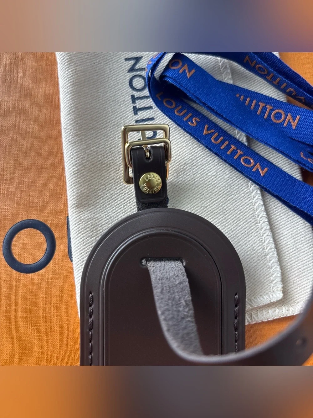 Louis Vuitton Brown Leather Luggage Tag with Gold Hardware